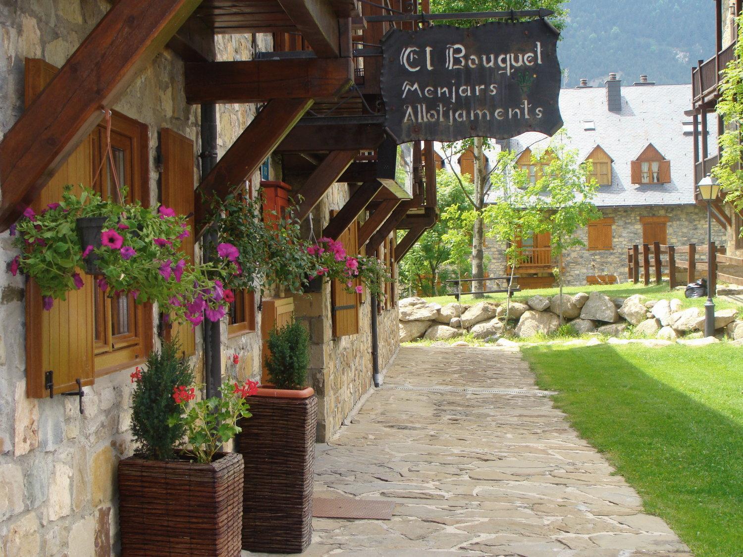 Hotel El Bouquet à Pla de l'Ermita Extérieur photo